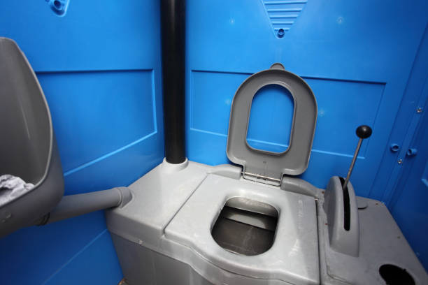 Best Portable restroom trailer rental  in Dickson, OK